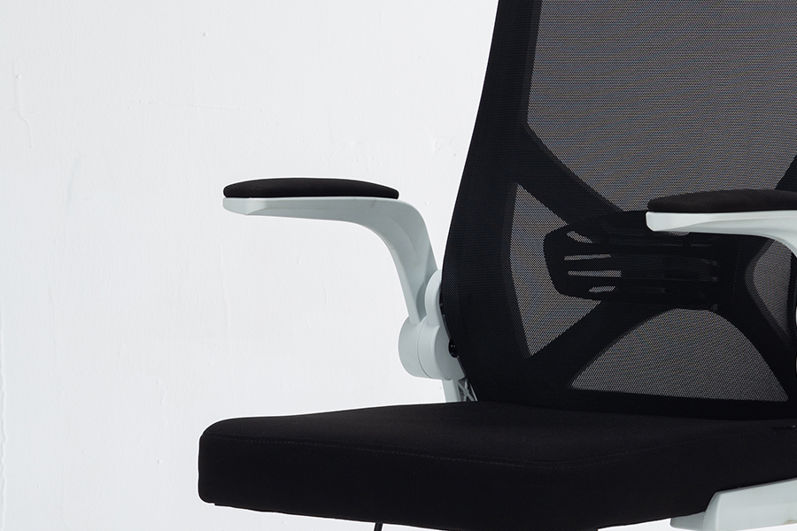 ZY-6806  Class III black gas spring mesh office chair